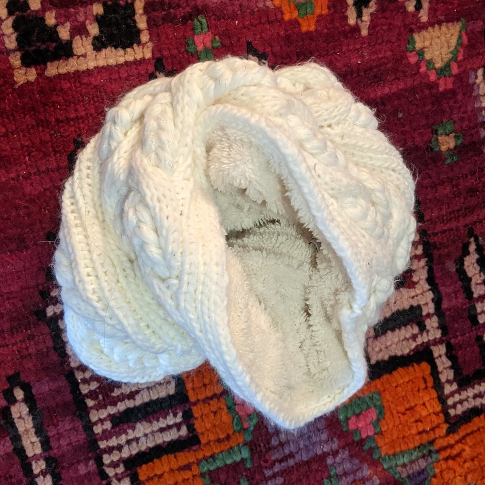 White Infinity Scarf - Picture 2 of 3